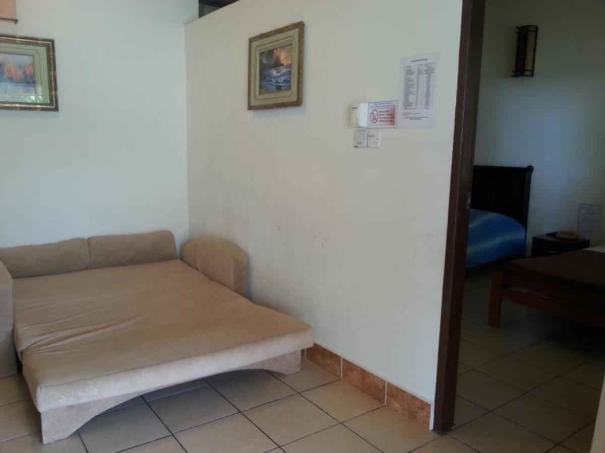 Seaside Travellers Inn Кинарут Экстерьер фото