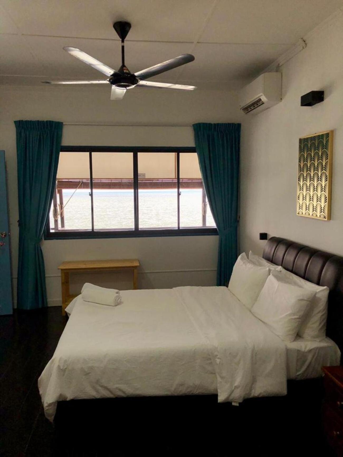 Seaside Travellers Inn Кинарут Экстерьер фото
