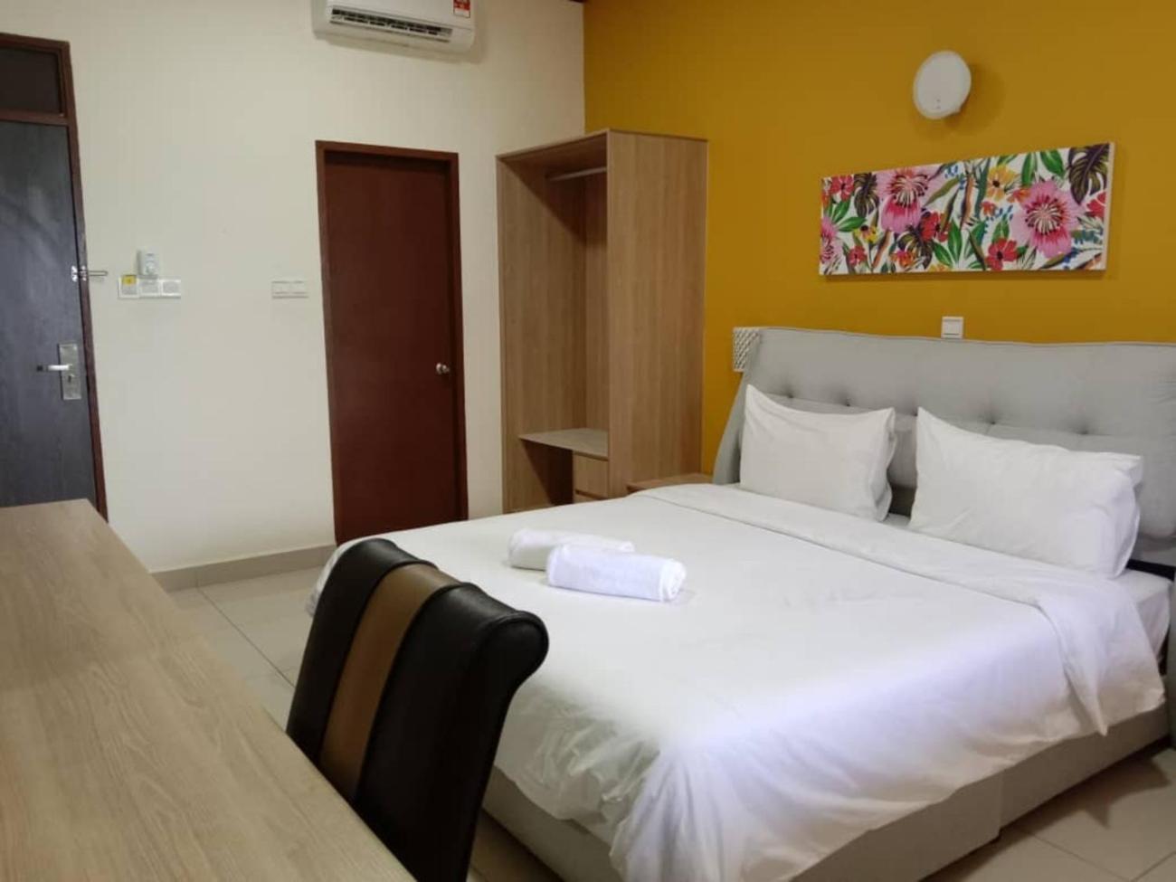 Seaside Travellers Inn Кинарут Экстерьер фото